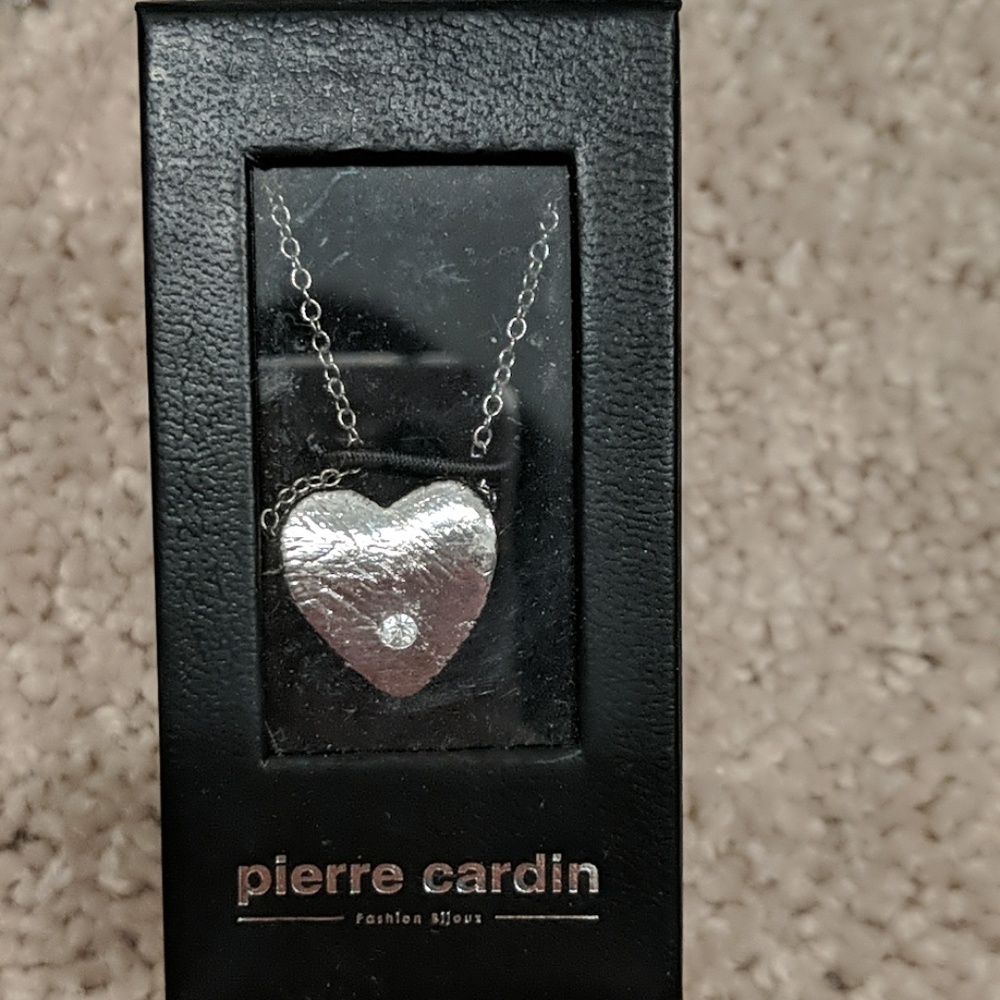 Pierre Cardin Pendant